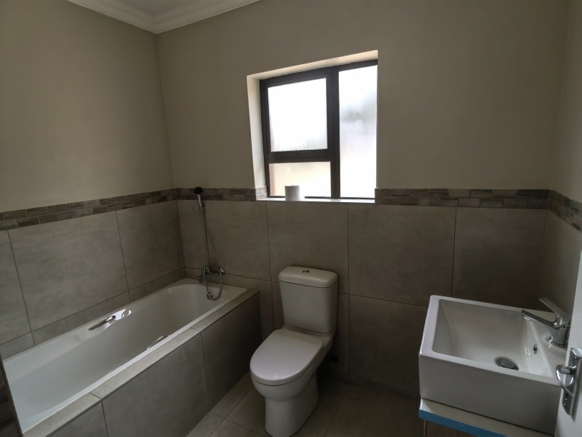 3 Bedroom Property for Sale in Bloemspruit Free State